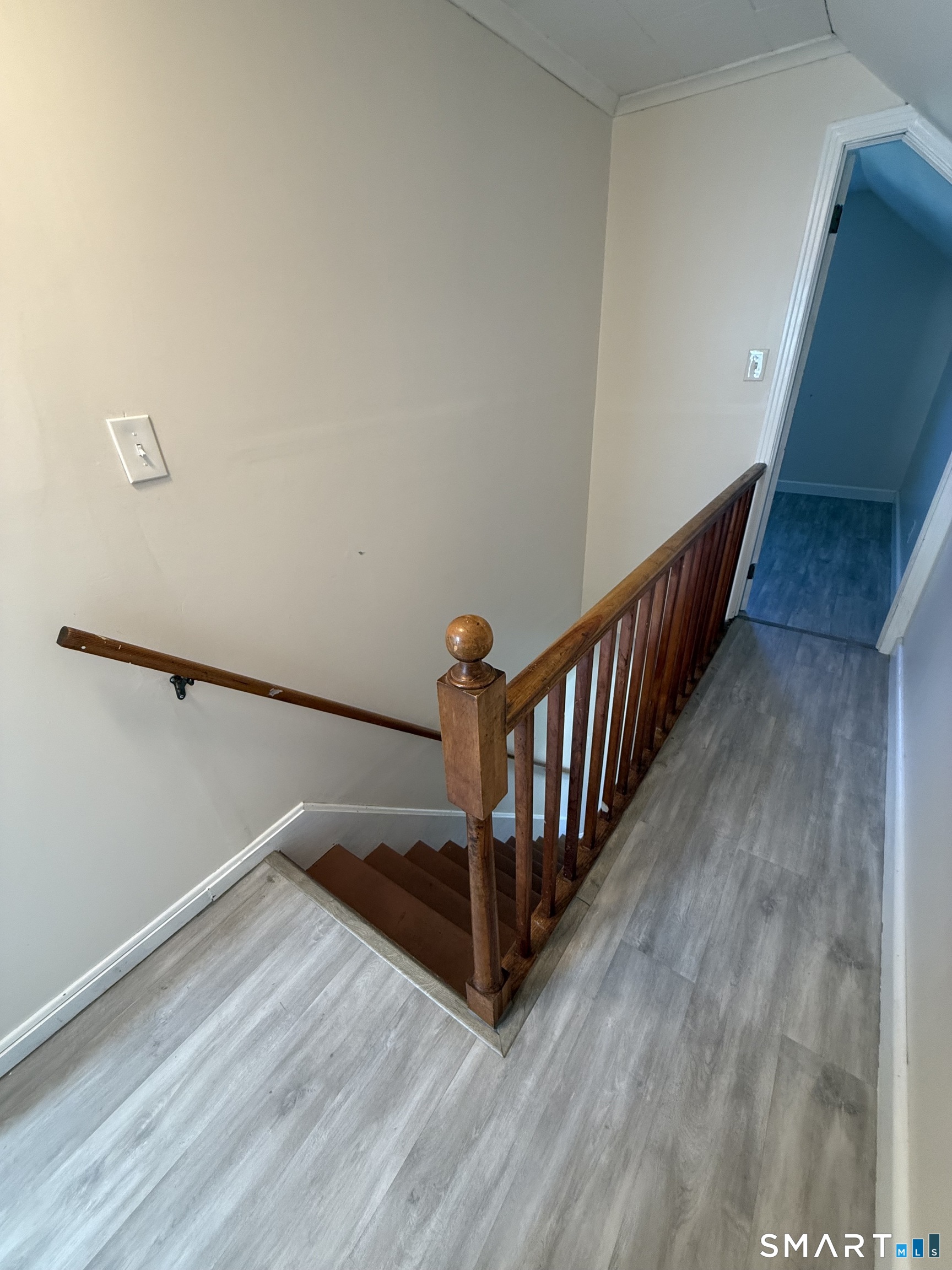 32 Dickerman Avenue Windsor Locks, CT 06096 - Photo 15 of 17