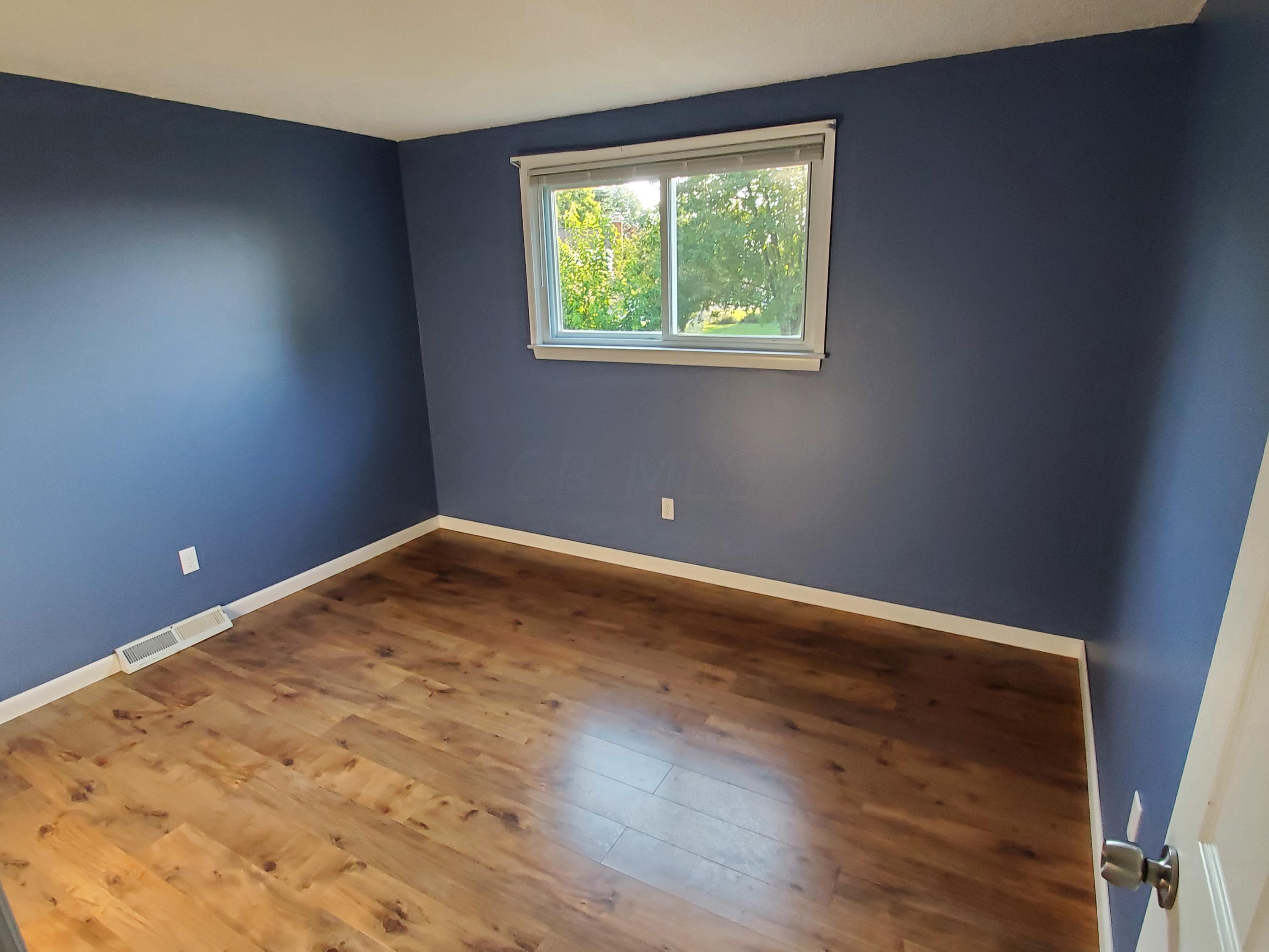 241 Blendon Road West Jefferson, OH 43162 - Photo 18 of 23