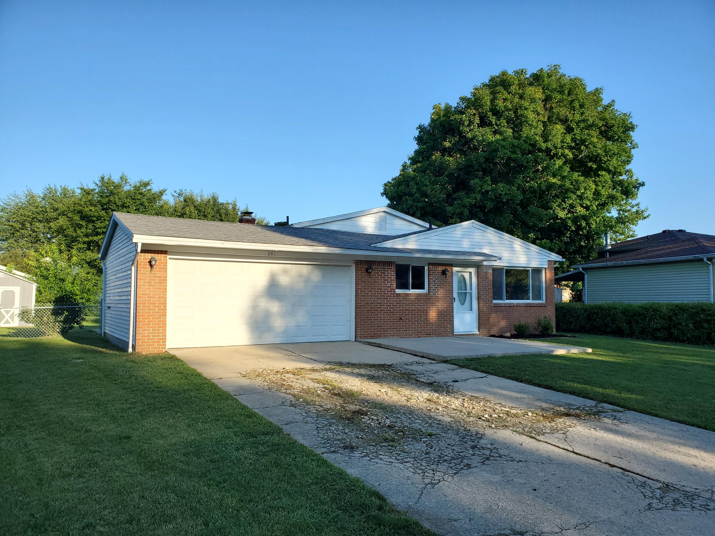 241 Blendon Road West Jefferson, OH 43162 - Photo 3 of 23