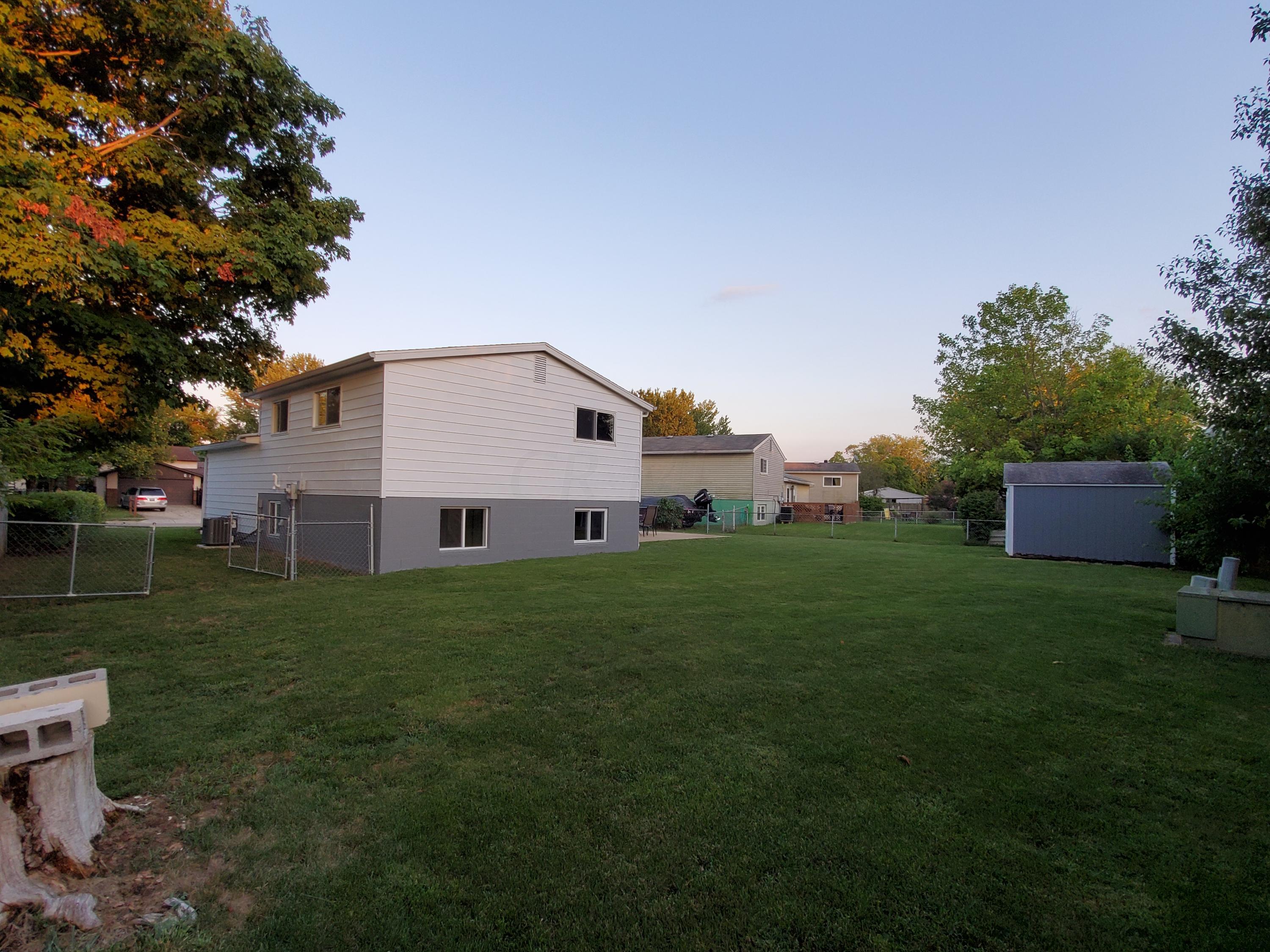241 Blendon Road West Jefferson, OH 43162 - Photo 5 of 23