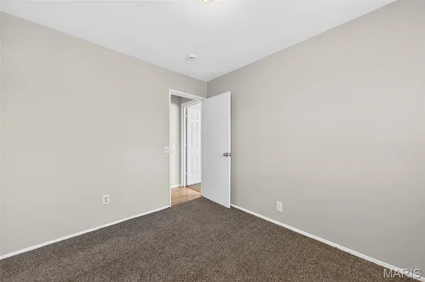 $235,000 | 3265 Harness Drive, Florissant, MO 63033