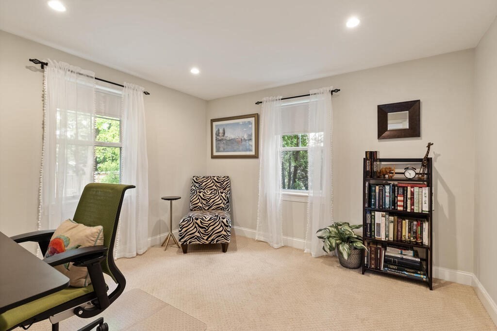 15 Millbrook Road Beverly, MA 01915 - Photo 14 of 32 a view of a livingroom with workspace and a window