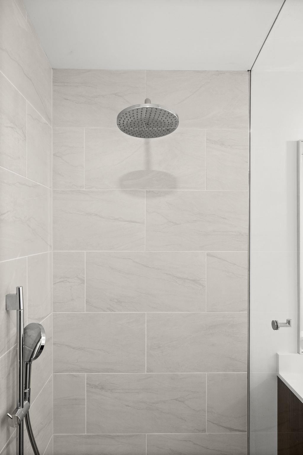 132 Holly Hl Road Luray, VA 22835 - Photo 28 of 69 a bathroom with a shower