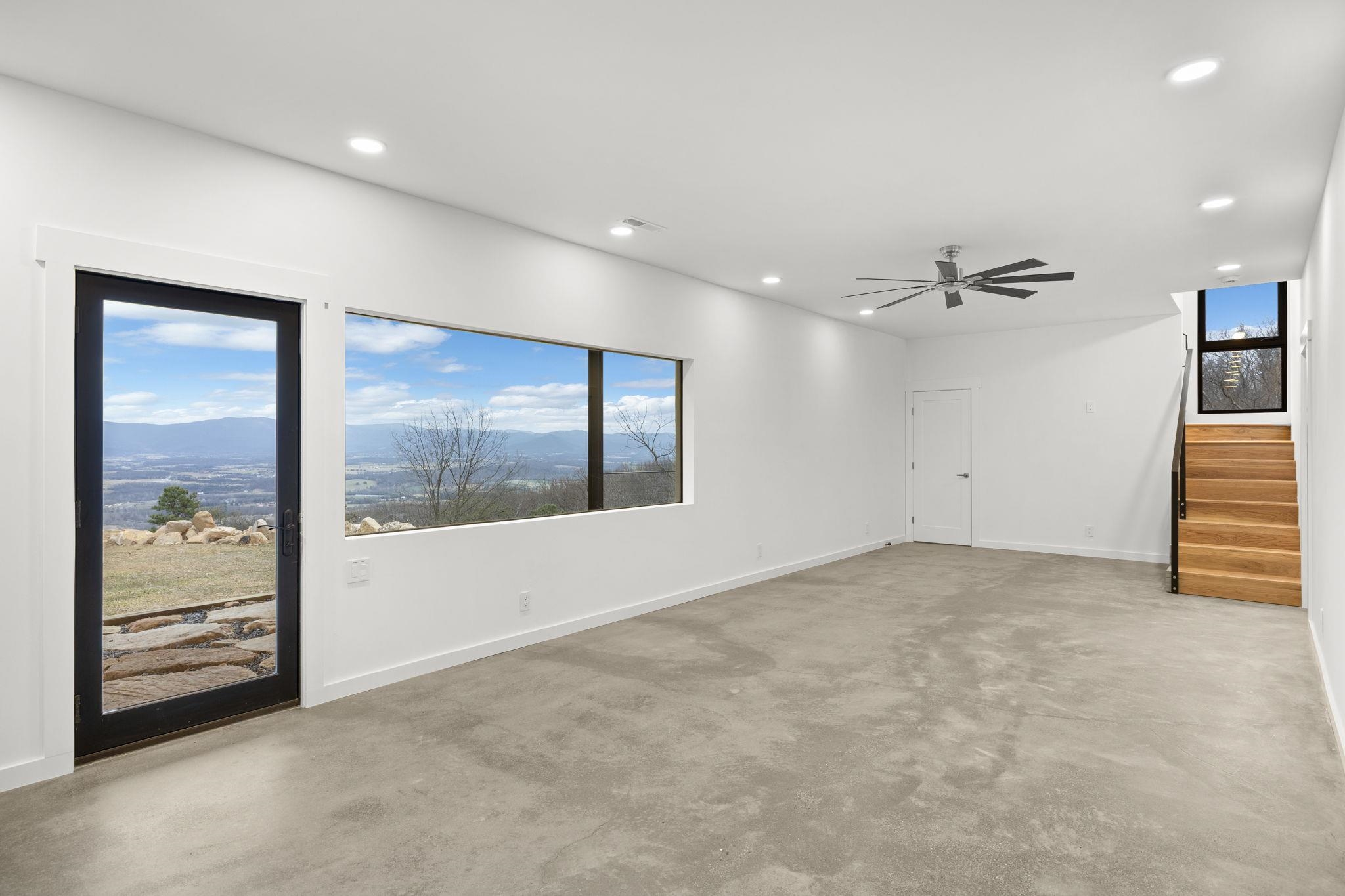 132 Holly Hl Road Luray, VA 22835 - Photo 32 of 69