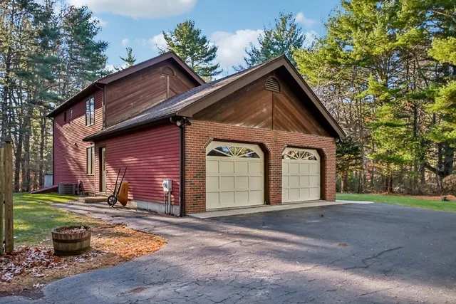 $815,000 | 12 Surrey Drive, Lakeville, MA 02347