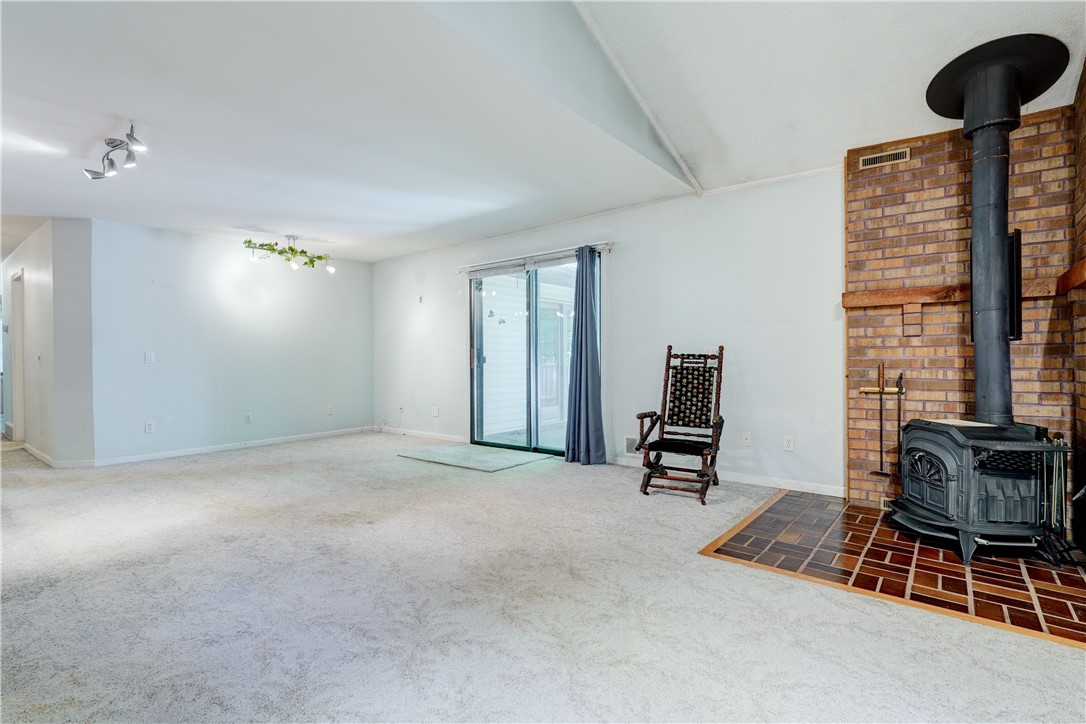 71 Harvest Road Perinton, NY 14450 - Photo 15 of 50