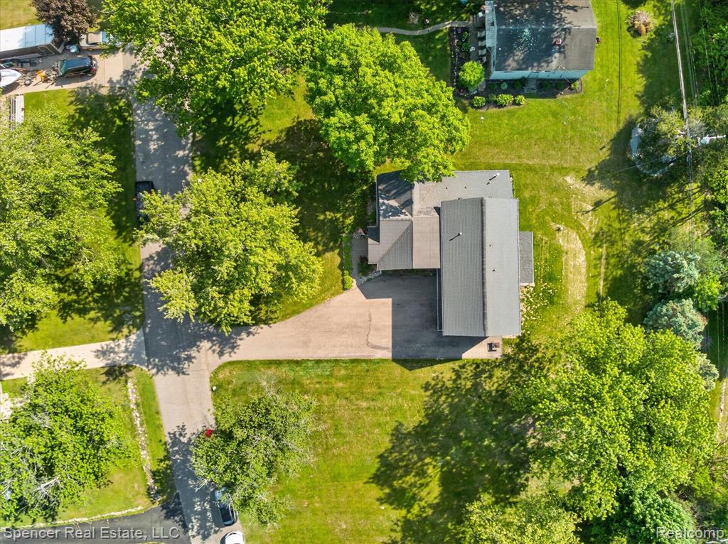 6415 Sunnydale Road Clarkston, MI 48346 - Photo 53 of 57