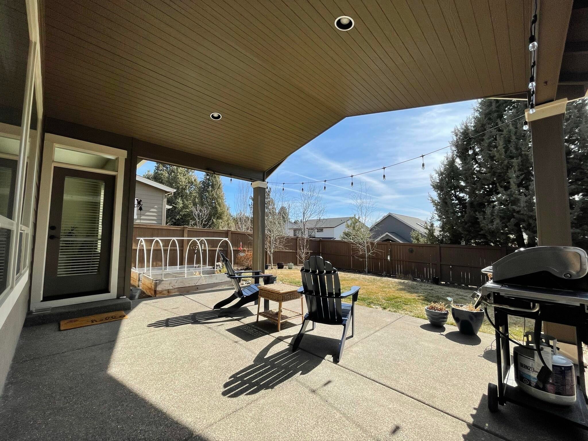 61092 Manhae Loop Bend, OR 97702 - Photo 6 of 49 Covered Patio Space