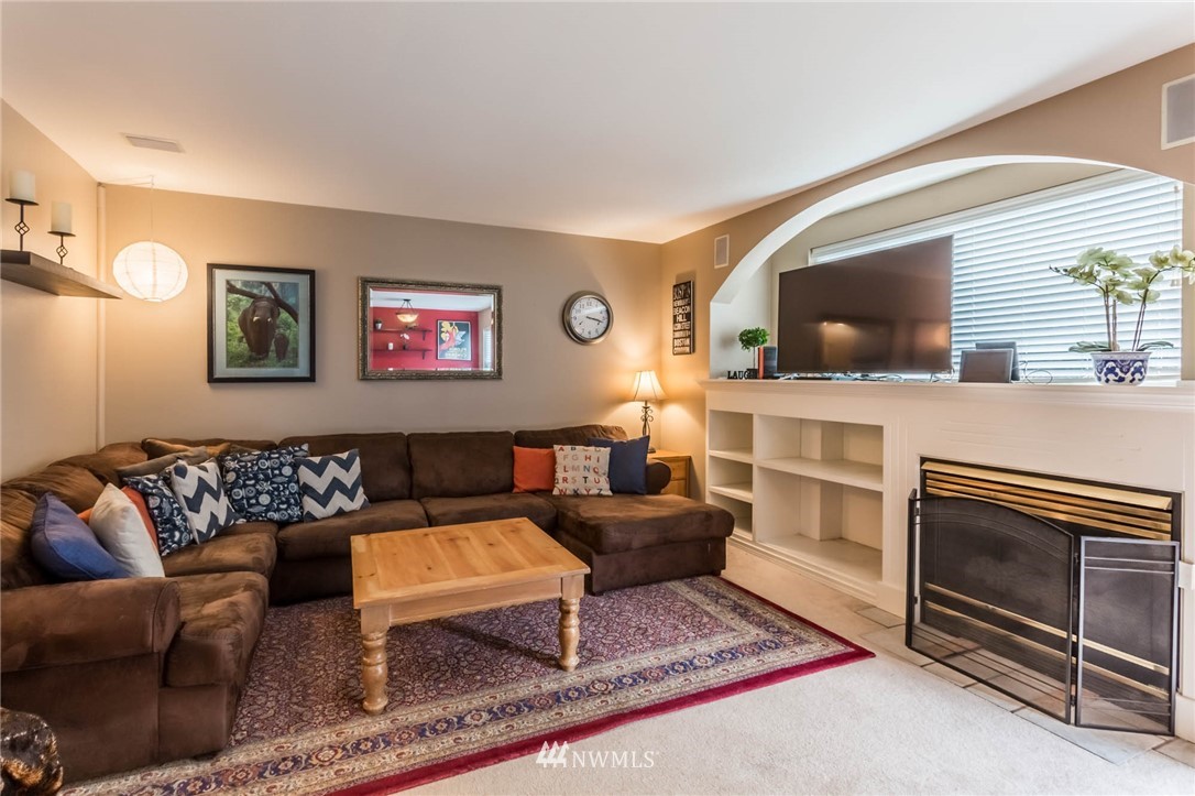 18723 19th Drive Southeast Bothell, WA 98012 - Photo 5 of 20