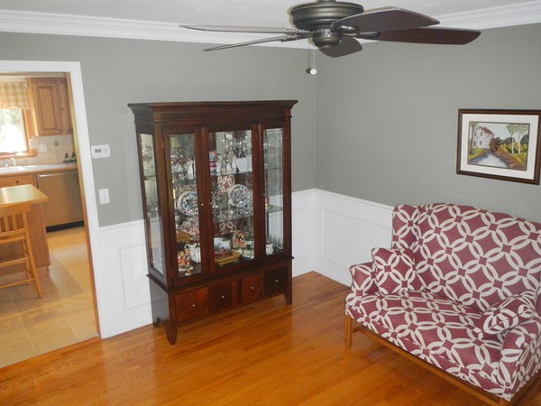 290 Hilltop Road Lancaster, MA 01523 - Photo 7 of 30 Gallery Image 7