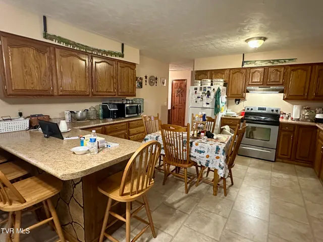 $260,000 | 1456 Osbornes Gap Road, Clintwood, VA 24228