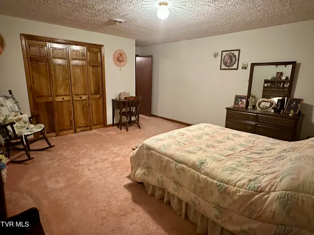 $260,000 | 1456 Osbornes Gap Road, Clintwood, VA 24228