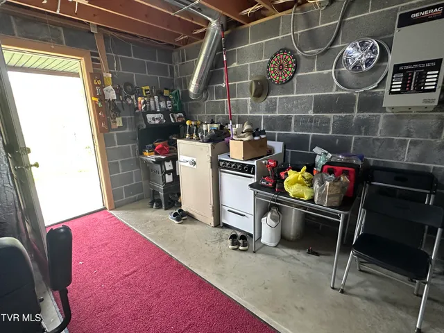 $260,000 | 1456 Osbornes Gap Road, Clintwood, VA 24228