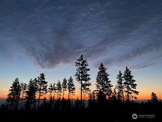 -nna Harmony Heights Road Brewster, WA 98812 - Photo 28 of 39 a view of sunset