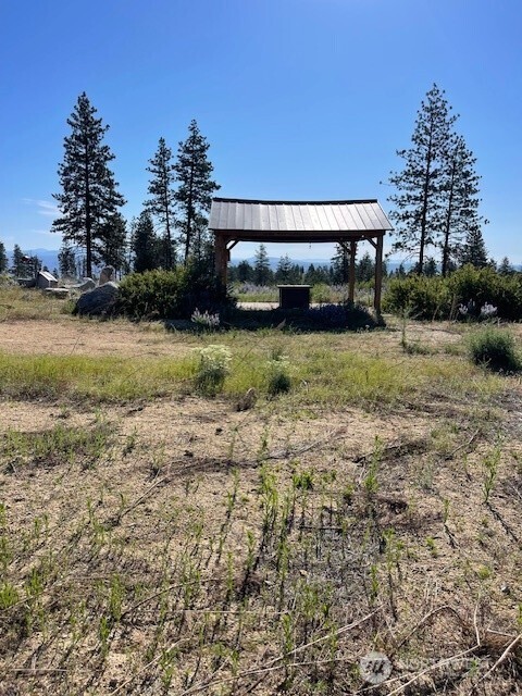 -nna Harmony Heights Road Brewster, WA 98812 - Photo 30 of 39 a view of backyard with green space