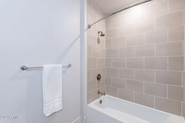 $460,000 | 3131 North Central Avenue, Unit 6014, Phoenix, AZ 85012