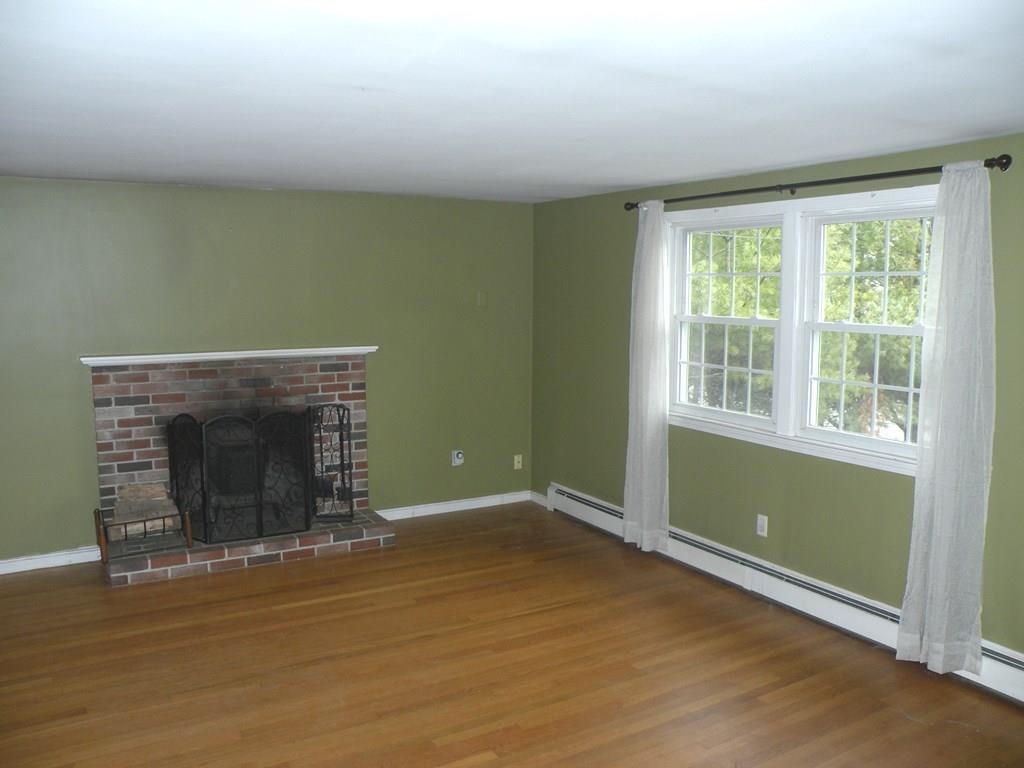Living Room with Fireplace