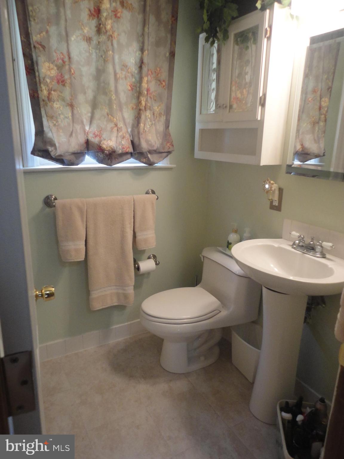 462 Wayne Avenue Springfield, PA 19064 - Photo 22 of 37 Gallery Image 22