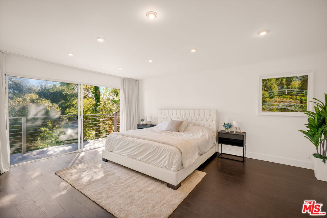 2388 Kimridge Road Beverly Hills, CA 90210 - Photo 21 of 57