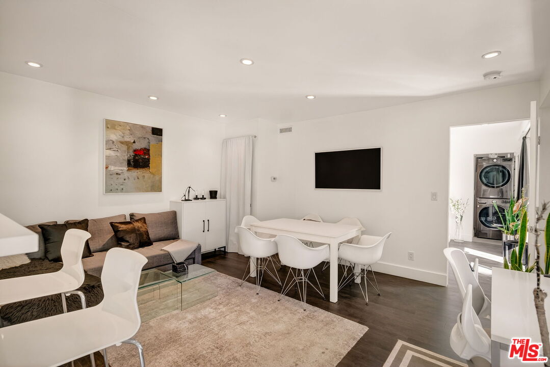 2388 Kimridge Road Beverly Hills, CA 90210 - Photo 41 of 57