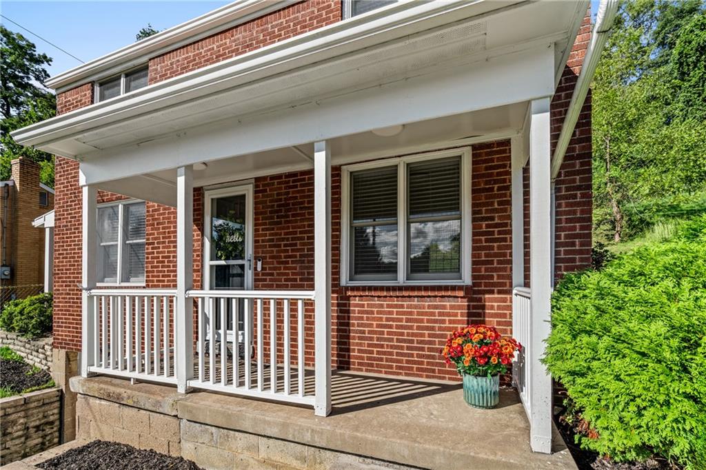 431 Filmore Road Pittsburgh, PA 15221 - Photo 4 of 34 Updates railings throughout the front of the home.
