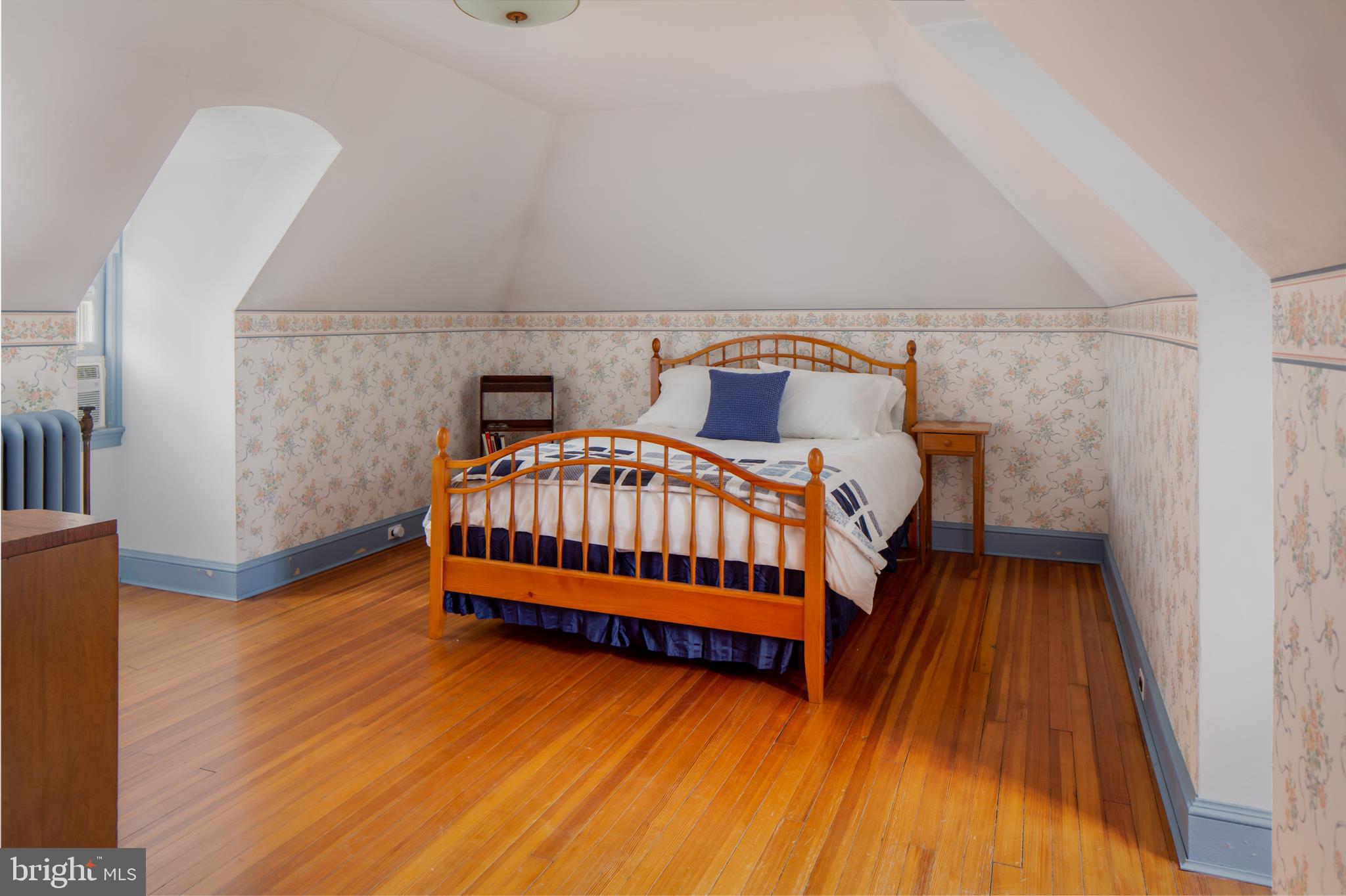 521 Greystone Road Merion Station, PA 19066 - Photo 34 of 40 Bedroom Six.
