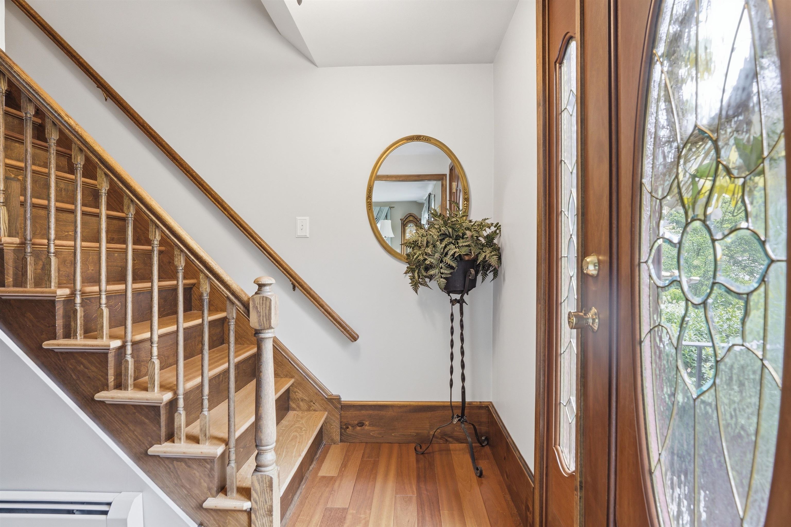 9 Whitman Road Nashua, NH 03062 - Photo 2 of 39