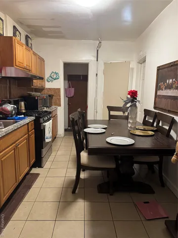 $1,300,000 | 94-13 116th Street | South Richmond Hill