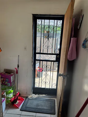 $1,300,000 | 94-13 116th Street | South Richmond Hill