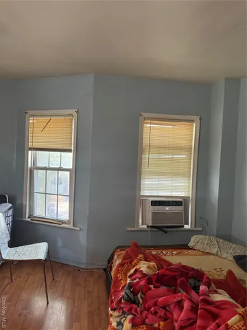 $1,300,000 | 94-13 116th Street | South Richmond Hill