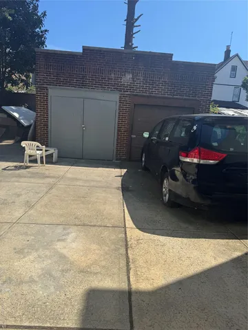 $1,300,000 | 94-13 116th Street | South Richmond Hill