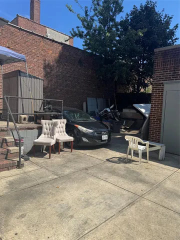 $1,300,000 | 94-13 116th Street | South Richmond Hill