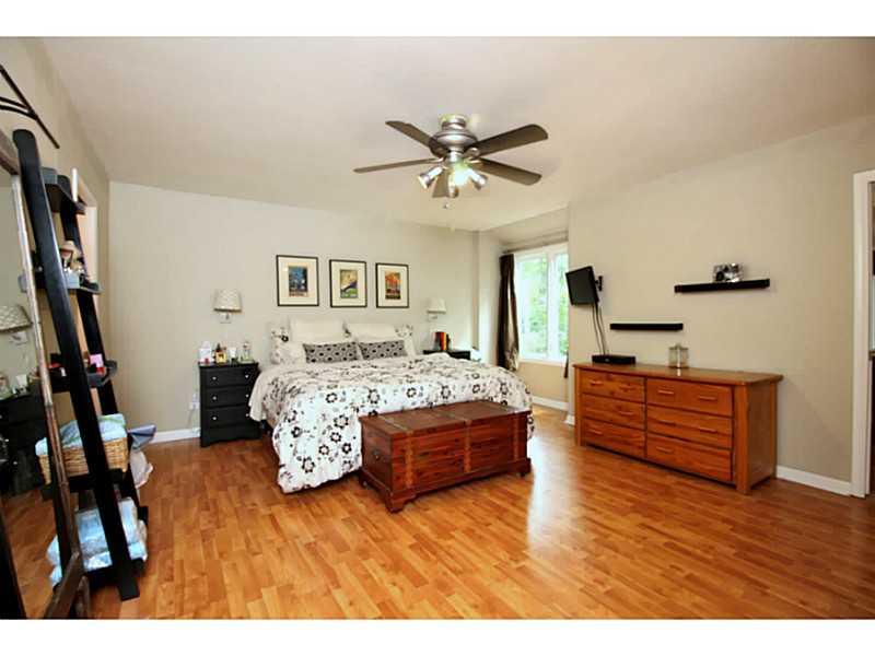 6898 Hoover Road Indianapolis, IN 46260 - Photo 15 of 24 Gallery Image 15