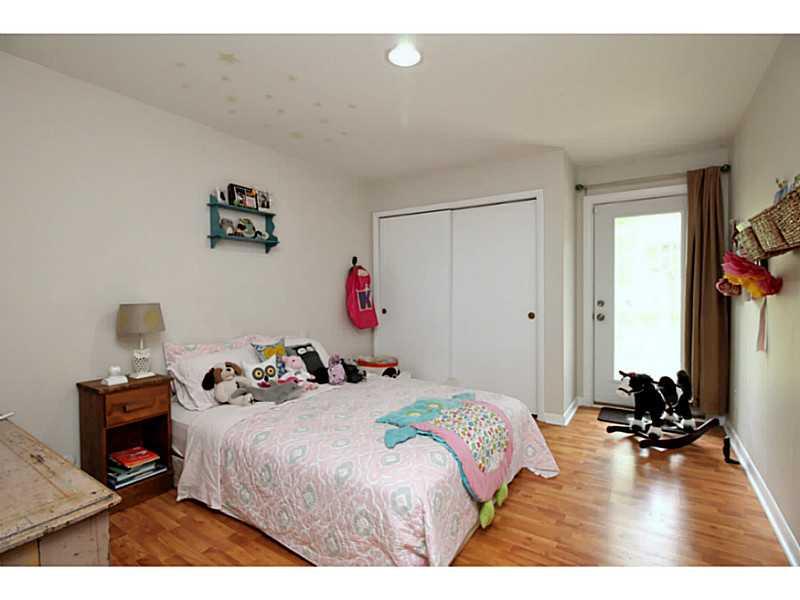 6898 Hoover Road Indianapolis, IN 46260 - Photo 20 of 24 Gallery Image 20