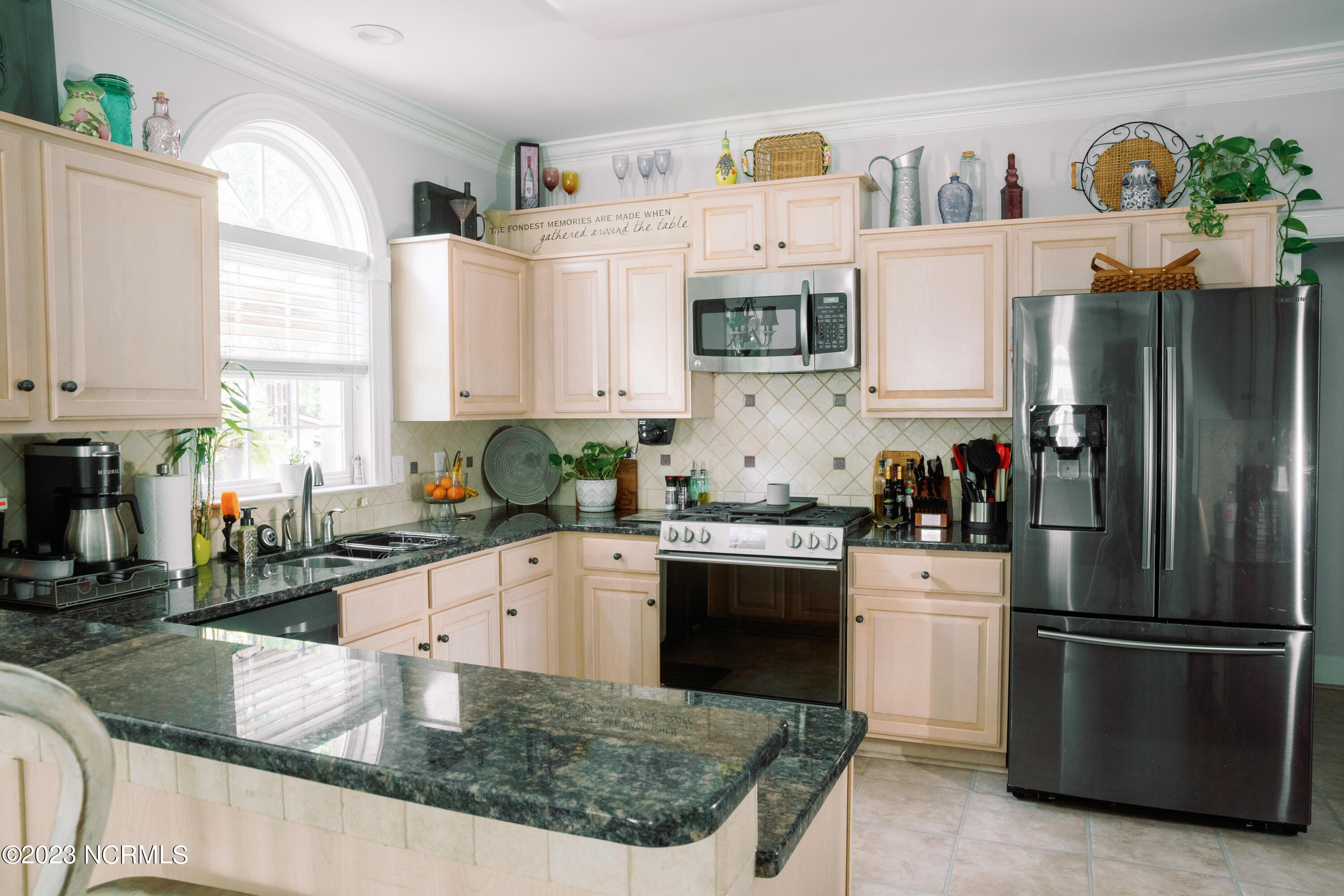 1612 Pelham Road Winterville, NC 28590 - Photo 4 of 46 Kitchen