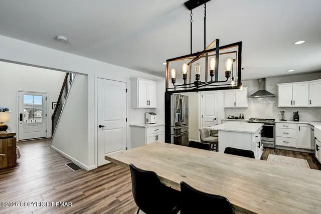 $575,000 | 208 Bryan Drive, Kresgeville, PA 18333