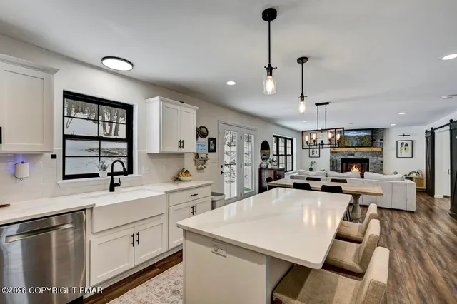 $575,000 | 208 Bryan Drive, Kresgeville, PA 18333