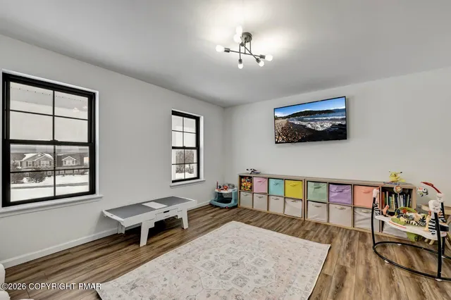 $575,000 | 208 Bryan Drive, Kresgeville, PA 18333