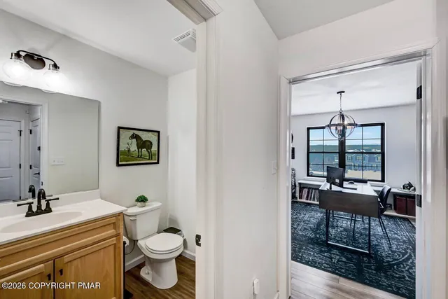 $575,000 | 208 Bryan Drive, Kresgeville, PA 18333