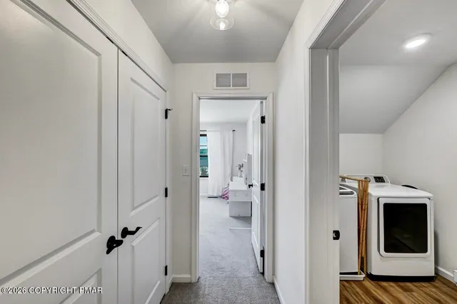 $575,000 | 208 Bryan Drive, Kresgeville, PA 18333