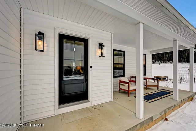 $575,000 | 208 Bryan Drive, Kresgeville, PA 18333