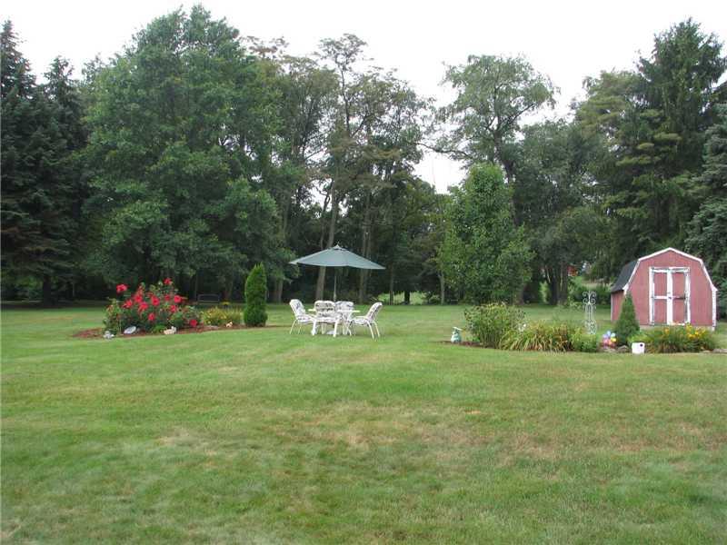 2110 Marshall Road Monaca, PA 15061 - Photo 18 of 19 Yard/Garden.