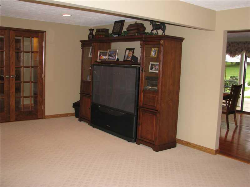 2110 Marshall Road Monaca, PA 15061 - Photo 10 of 19 Living Room.