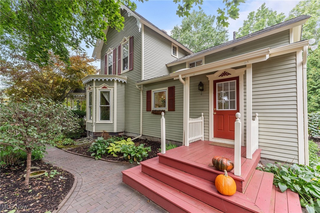 715 Barlow Road Hudson, OH 44236 - Photo 4 of 50 Gallery Image 4