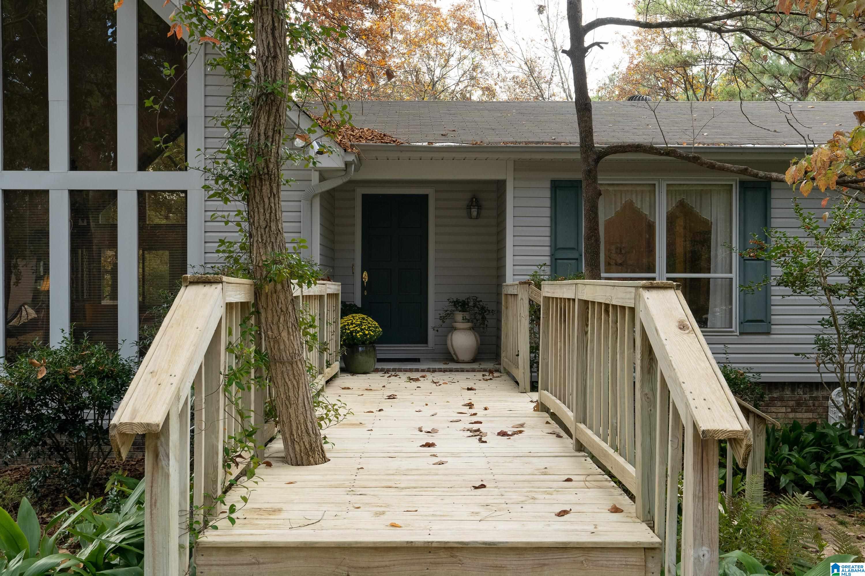 100 Yachtsman Street Alabaster, AL 35007 - Photo 4 of 41