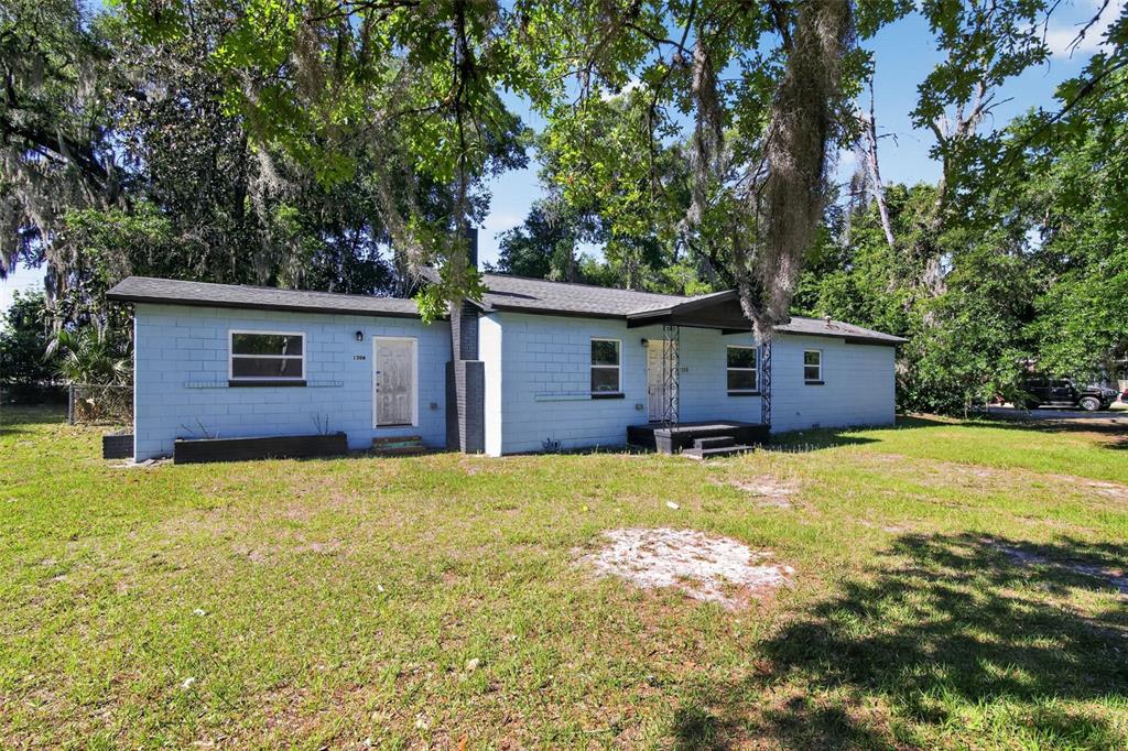 1308 Southwest 5th Street Ocala, FL 34471 - Photo 3 of 30