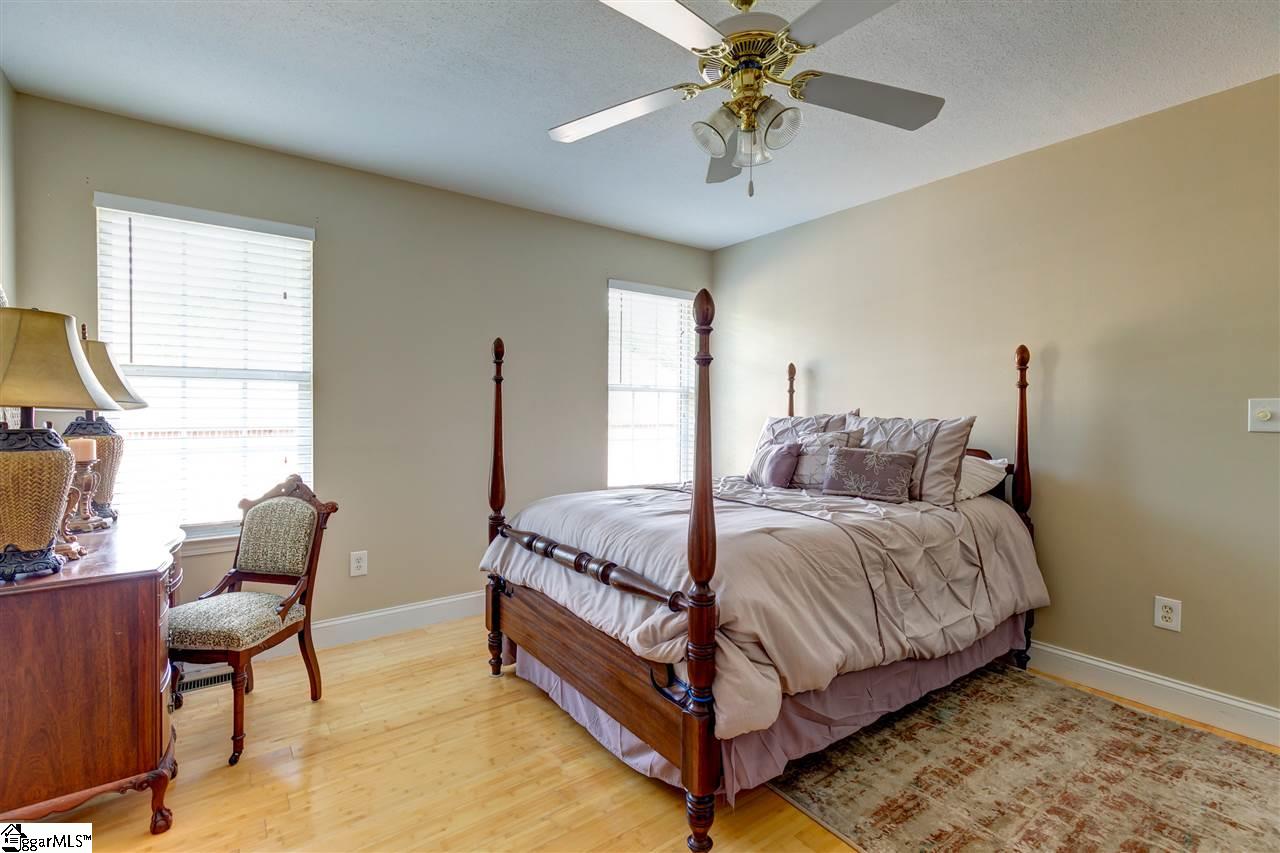 102 Woodbridge Court Anderson, SC 29621 - Photo 17 of 36