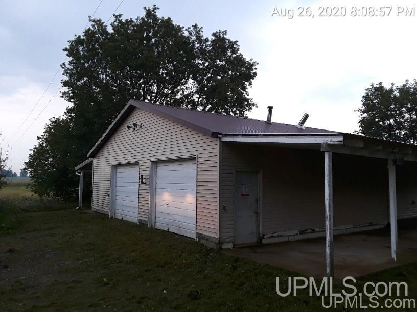 8077 Co Road Gladstone, MI 49837 - Photo 7 of 21