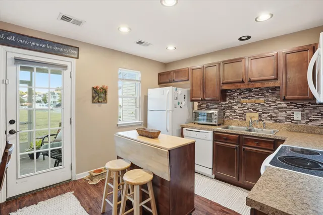 $254,000 | 3102 Poplar Grove Place, Summerville, SC 29483