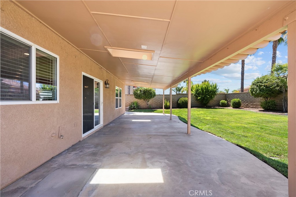 28244 Springvale Lane Castaic, CA 91384 - Photo 40 of 42